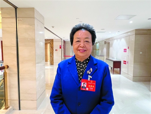 全国人大代表王银香